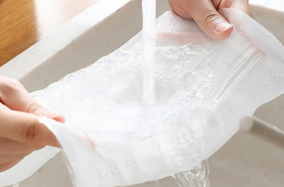 Hot Selling Facial Tissue Disposable Virgin Wood Pulp Printed Facial Tissue Paper
